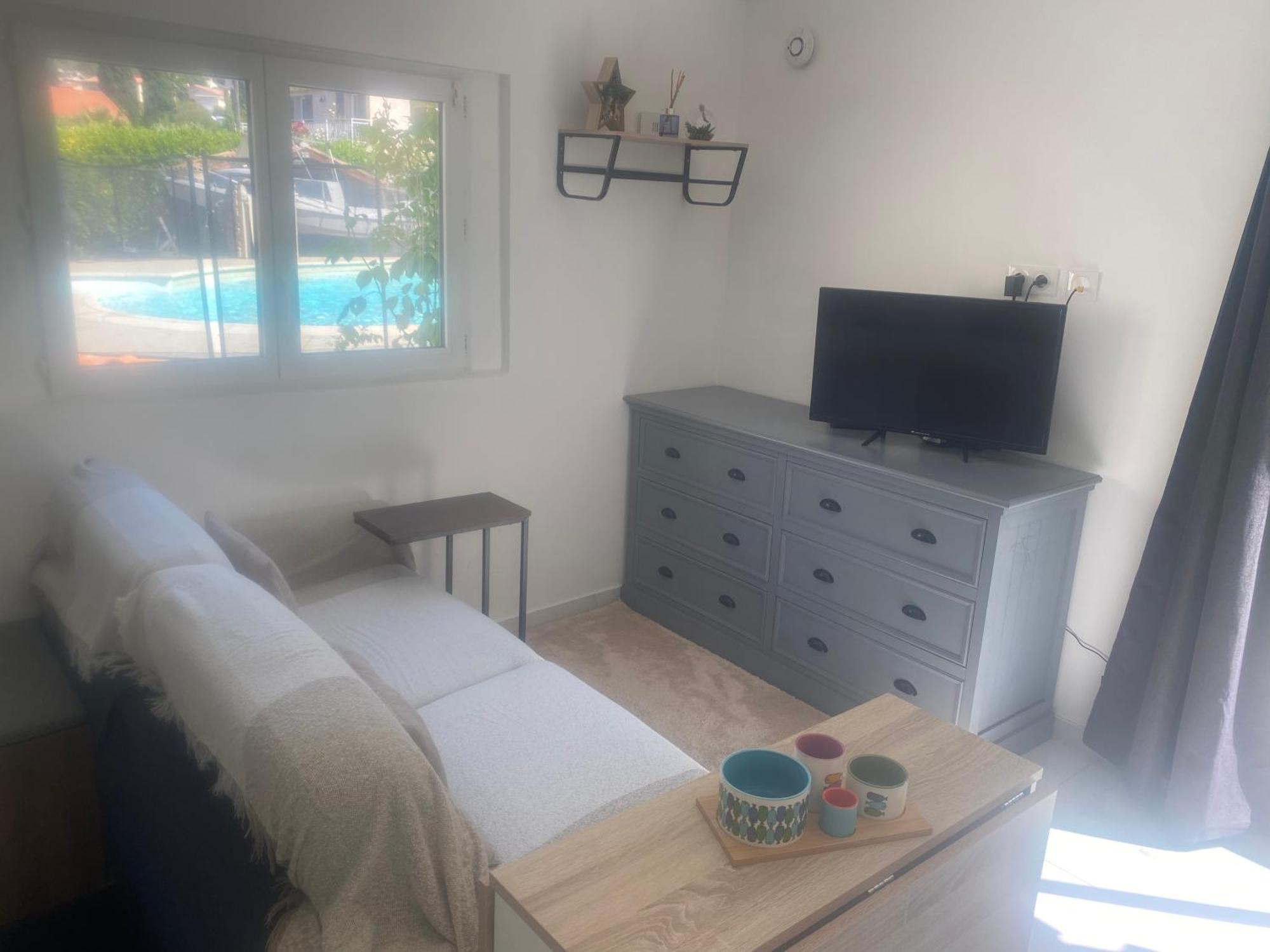 Studio Climatise Avec Piscine Et Jardin Villeneuve-Loubet Exterior foto
